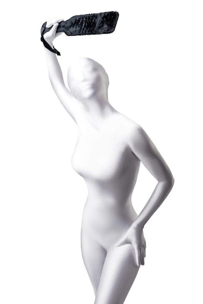 Klapki BDSM poliestrowe Anonymo czerwone 37 cm