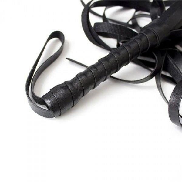 Pejcz skórzany z frędzlami Squash Whip czarny Toyz4lovers