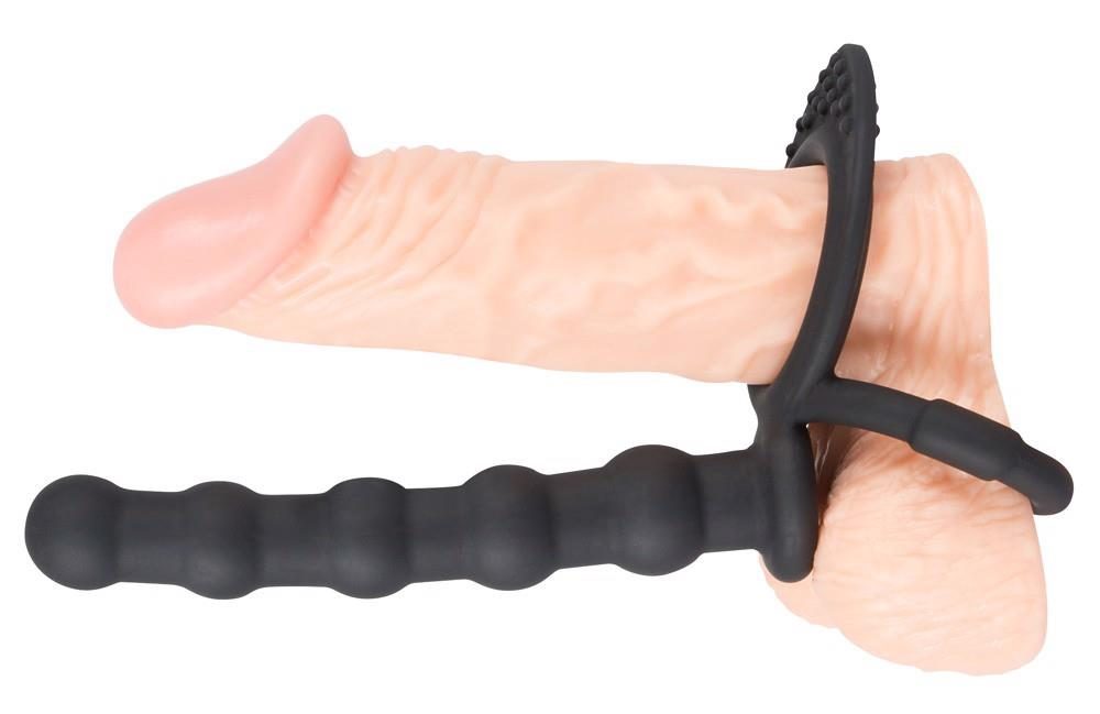 Pierścień na penisa i jądra z dildo analnym Black Velvets silikonowy