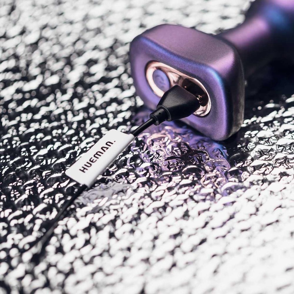 Korek analny wibrujący Hueman Space Invader fioletowy USB